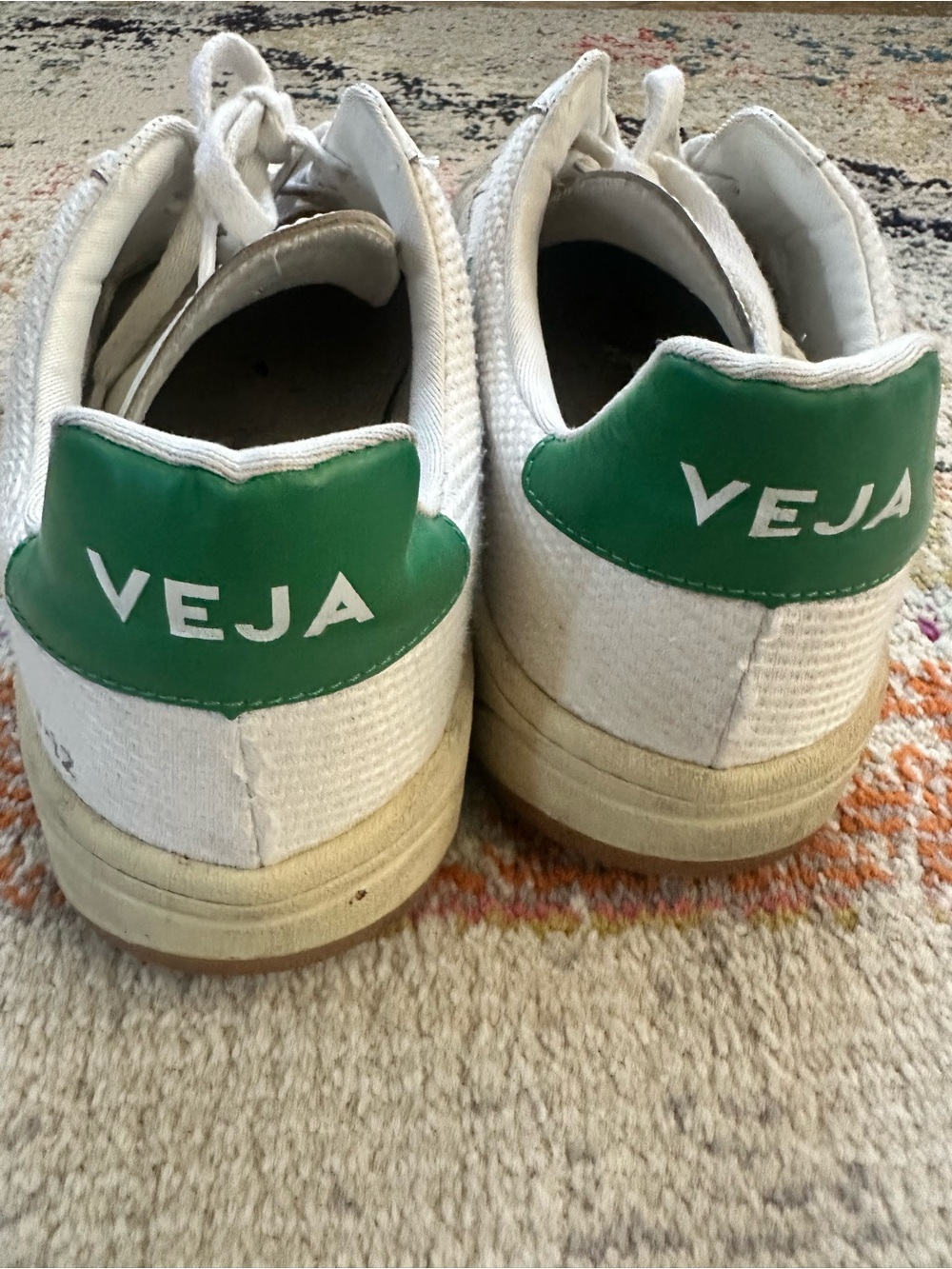 Veja Men’d White Sneakers with Green Accents